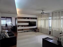 Blk 243 Pasir Ris Street 21 (Pasir Ris), HDB Executive #585020721